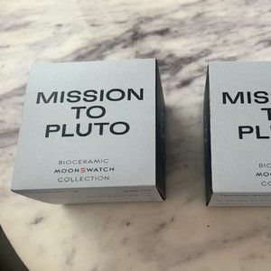 Mission to Pluto MoonSwatch